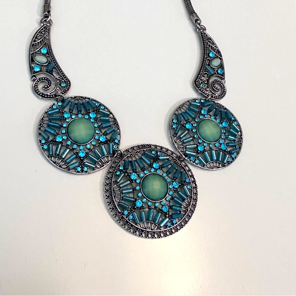 Statement Necklace - Like New!